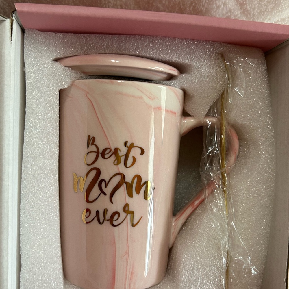Pink Marble Design “Best Mom Ever” Mug with Lid and Spoon  NIB